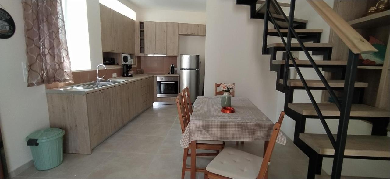 Kalamitsi 2 Floor Apartment Kalamitsion Alexandrou Exterior photo